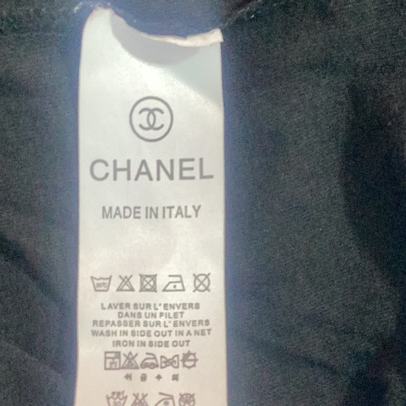 Chanel Black Graphic Tee for Men - Picture 8 of 8